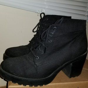 Vagabond UrbanOutfitters Shoes Size 8/8.5